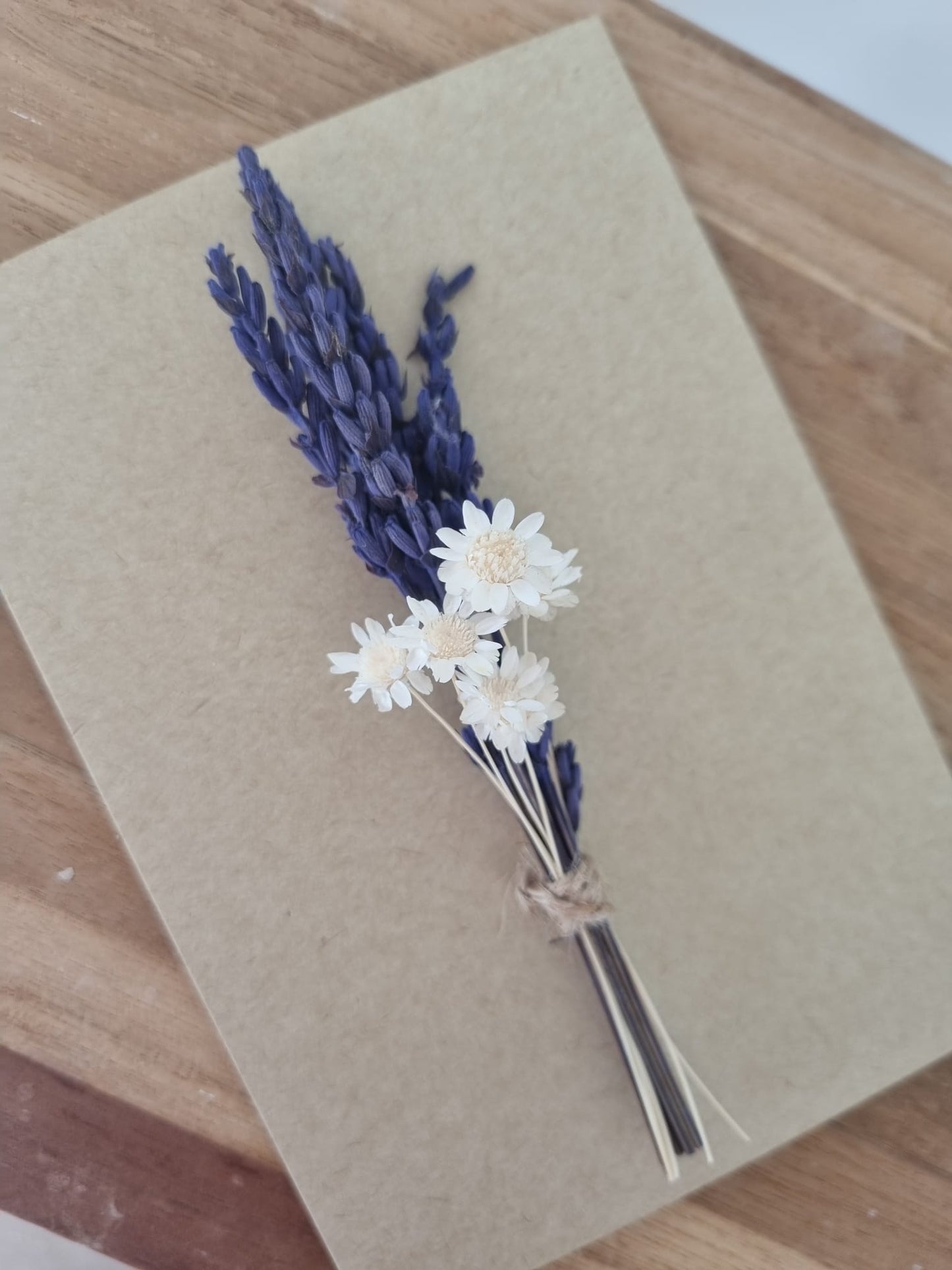 Preserved flowers postcard - Lavender Classic