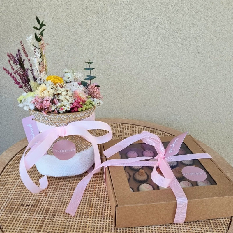 Basket Pack with Brigadeiros